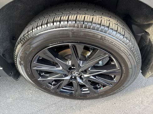 Used 2024 MAZDA CX-5 Carbon Edition image 33