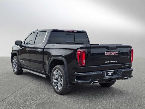 Used 2023 GMC Sierra 1500 Denali w/ Denali Reserve Package AWD/4WD image 5