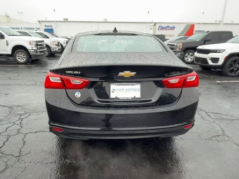 Used 2023 Chevrolet Malibu LS w/ LPO, Floor Liner Package FWD image 7