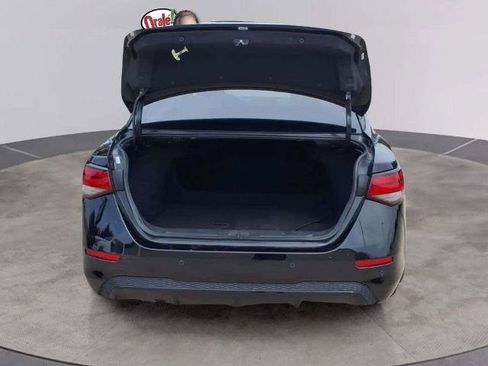 Certified 2025 Nissan Sentra S FWD image 9