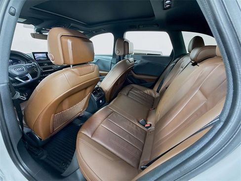 Used 2018 Audi A4 2.0T allroad Premium Plus image 10