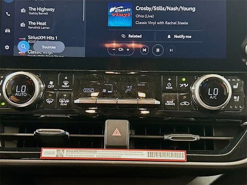 New 2026 Toyota Highlander Limited image 14