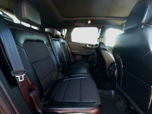 Used 2023 Ford Escape ST-Line w/ Tech Pack #1 image 32