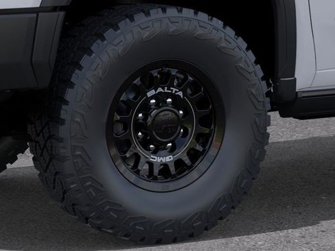 New 2026 GMC Sierra 2500 AT4X w/ AT4X AEV Edition image 10