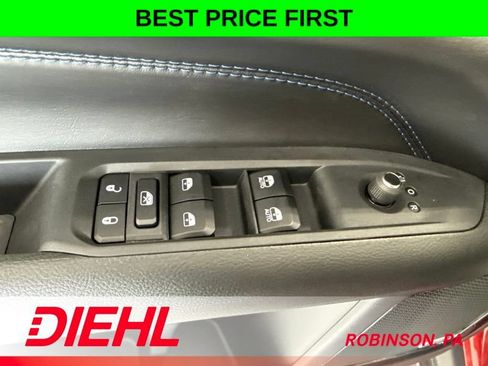 New 2026 Jeep Compass Limited w/ Sun, Sound & Navigation Group AWD/4WD image 22