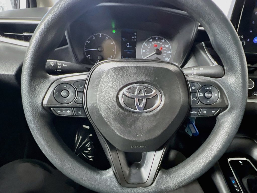 Used 2024 Toyota Corolla LE FWD image 15