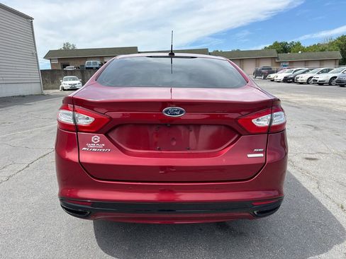 Used 2016 Ford Fusion SE w/ Equipment Group 202A FWD image 7