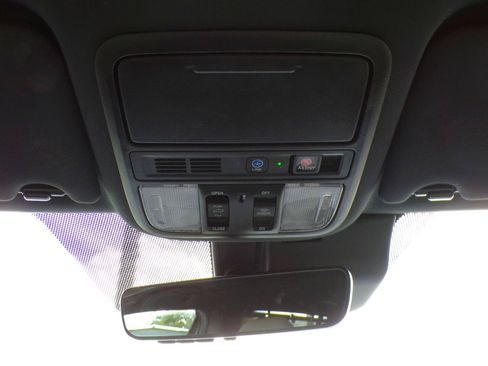 Used 2023 Honda Passport Elite image 16