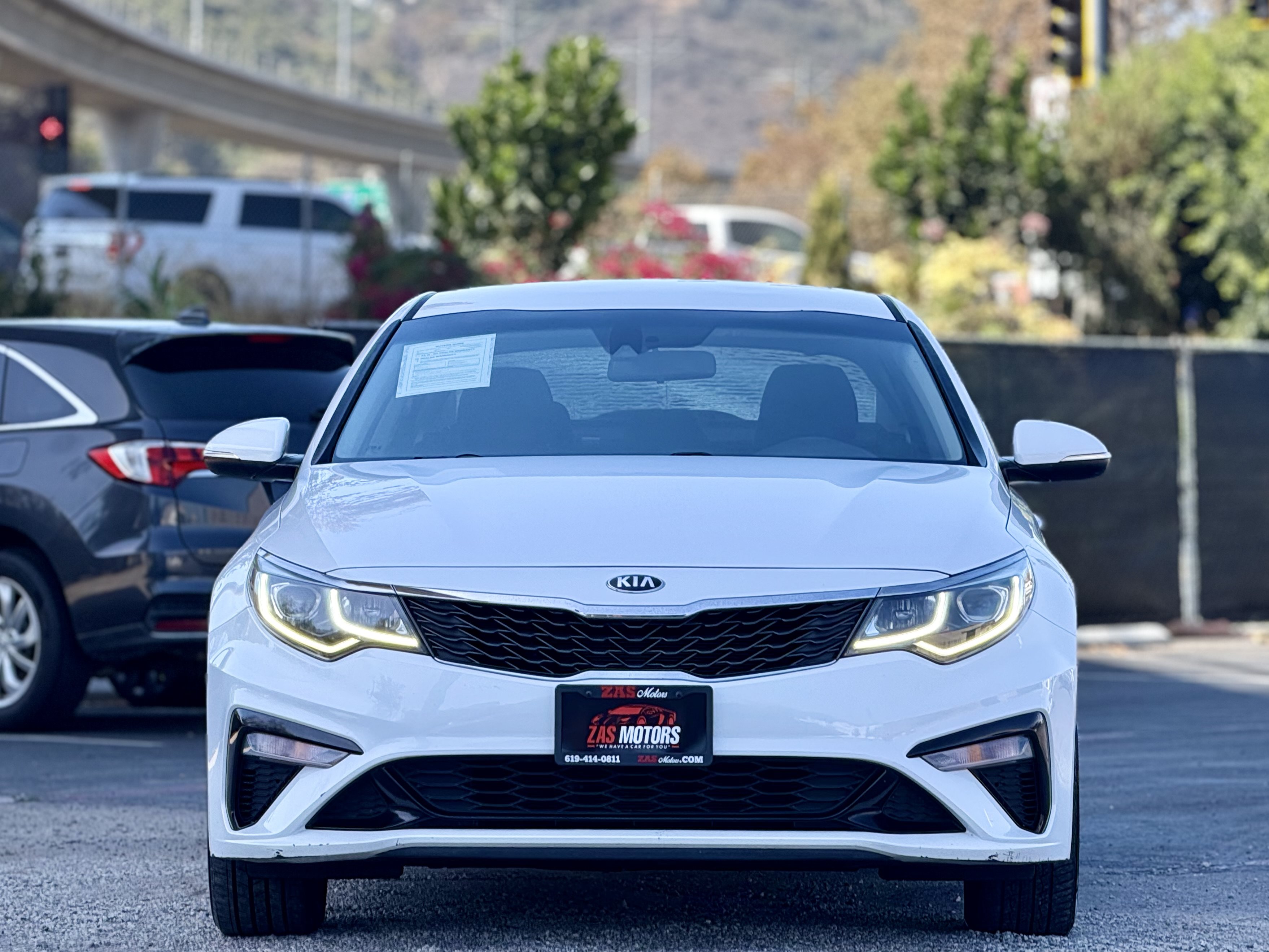 Used 2019 Kia Optima LX w/ LX 17" Wheel Package FWD image 2