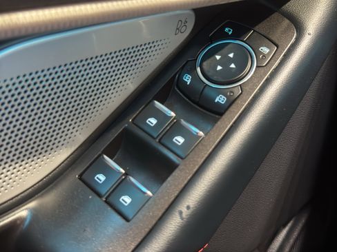Used 2025 Ford Explorer ST AWD/4WD image 36