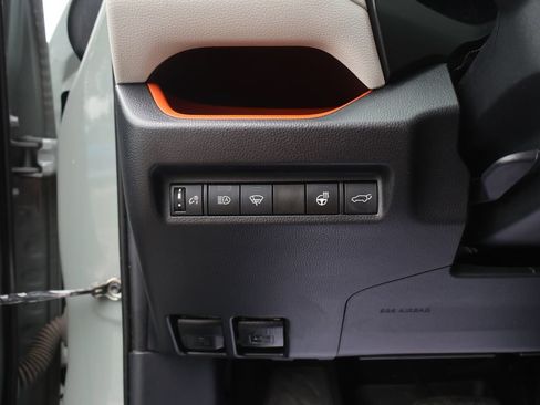Used 2019 Toyota RAV4 Adventure w/ Cold Weather Package AWD/4WD image 87