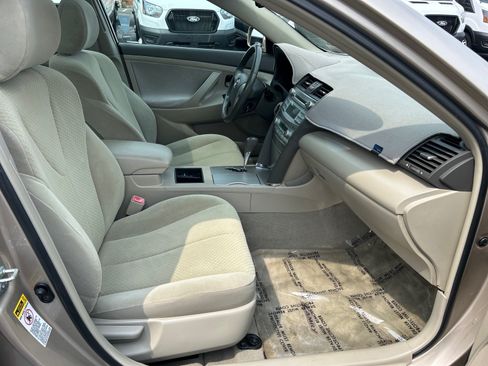 Used 2008 Toyota Camry Hybrid FWD image 16