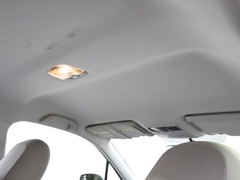 Used 2018 Subaru Forester 2.5i w/ Alloy Wheel Package image 17