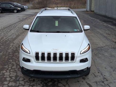 Used 2017 Jeep Cherokee Latitude w/ Safety/Convenience Group image 20