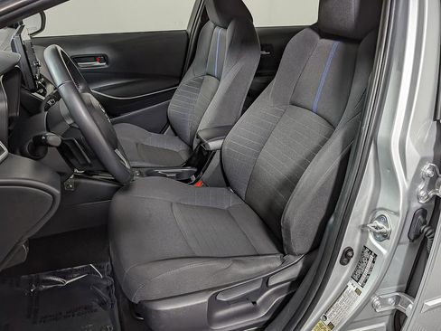 Used 2022 Toyota Corolla SE image 16