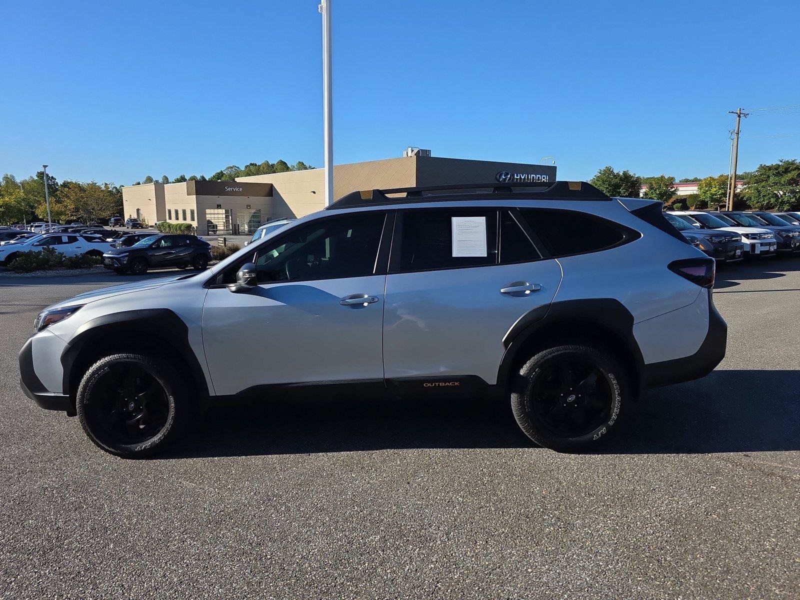 Used 2022 Subaru Outback Wilderness w/ Wilderness Package AWD/4WD image 2