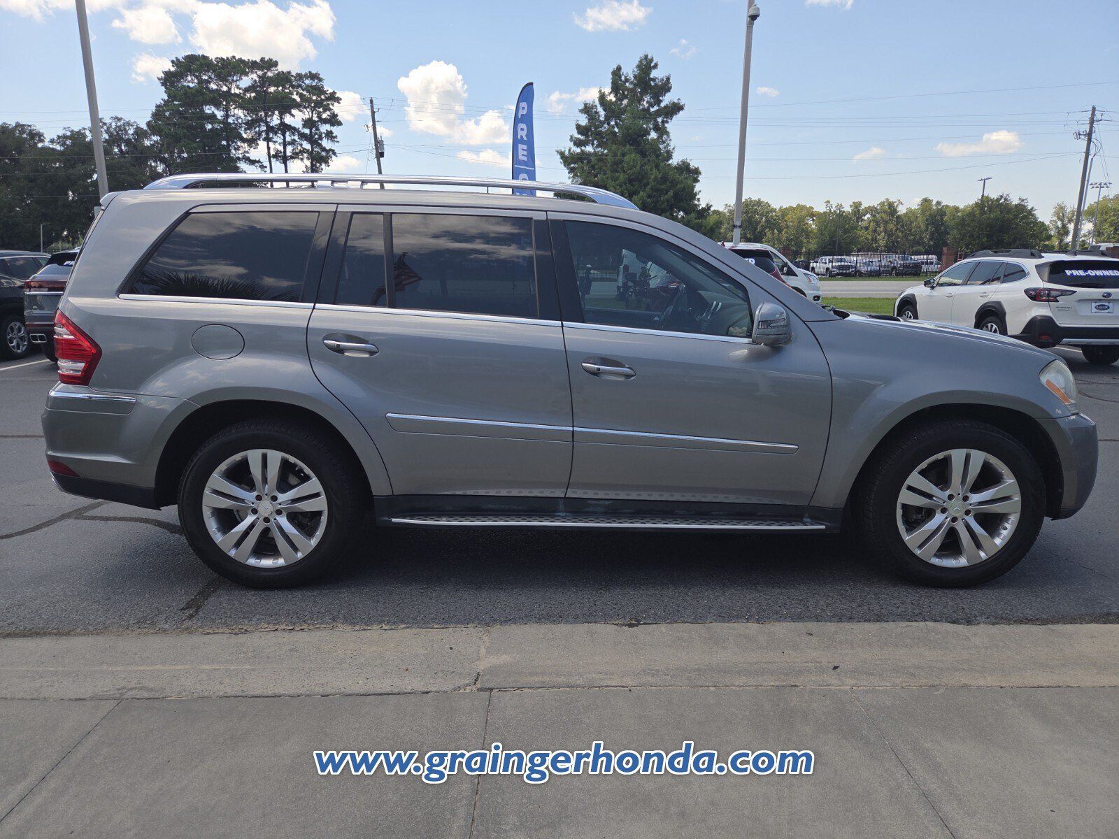 Used 2012 Mercedes-Benz GL 450 4MATIC image 6