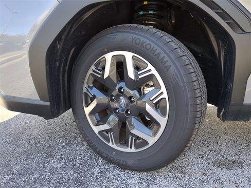 Certified 2025 Subaru Forester Premium w/ Convenience Package #1 image 33