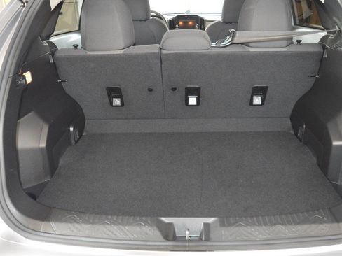 Used 2024 Subaru Crosstrek 2.0i image 15