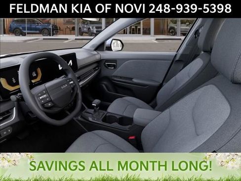 New 2025 Kia K4 LXS image 17