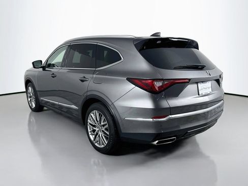 Used 2023 Acura MDX SH-AWD w/ Advance Package image 3