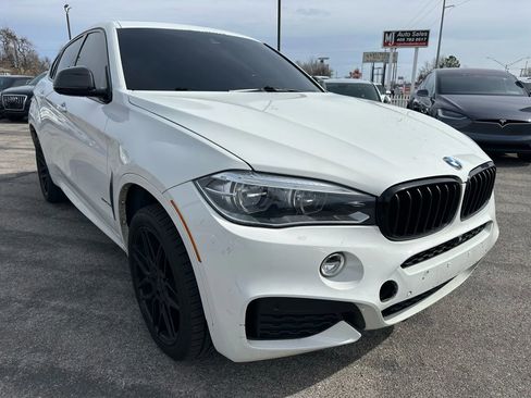 Used 2015 BMW X6 xDrive50i image 32