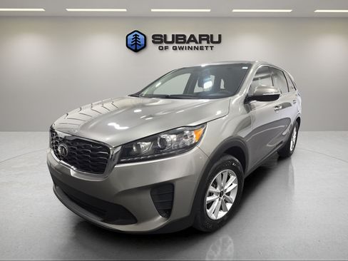 Used 2016 Kia Sorento FWD w/ LX Convenience Package image 1