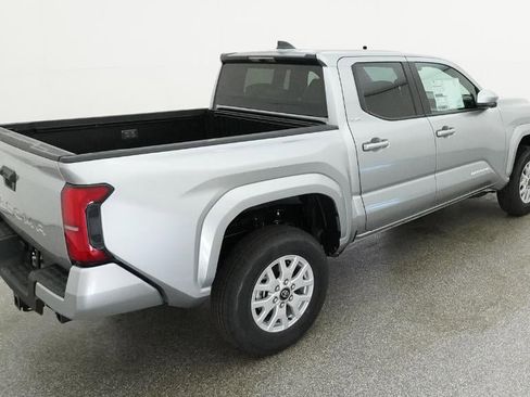 New 2026 Toyota Tacoma SR5 RWD image 9