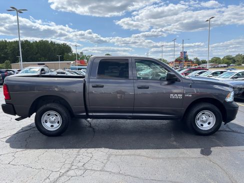 Used 2017 RAM 1500 Tradesman w/ Popular Equipment Group AWD/4WD image 5