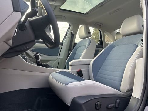 New 2026 Volkswagen Jetta SE image 10