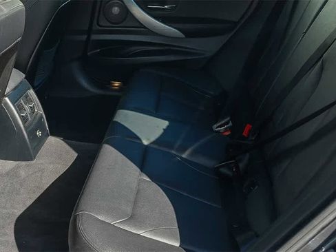Used 2016 BMW 335i Gran Turismo xDrive image 21