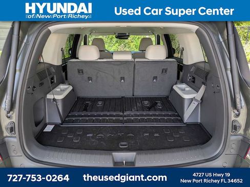 Used 2025 Hyundai Santa Fe SEL FWD image 13