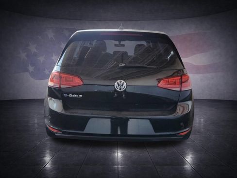 Used 2016 Volkswagen e-Golf SE w/ DC Fast Charging Package FWD image 4