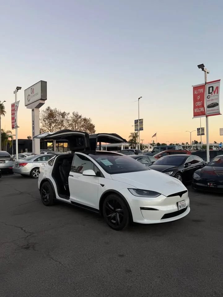 Used 2026 Tesla Model X Plaid AWD/4WD image 5
