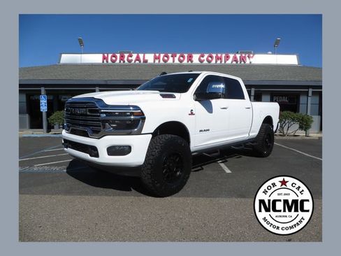 Used 2026 RAM 2500 Laramie AWD/4WD image 1