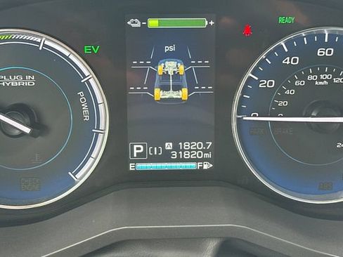 Used 2019 Subaru Crosstrek Hybrid w/ Moonroof Package w/Navigation AWD/4WD image 28