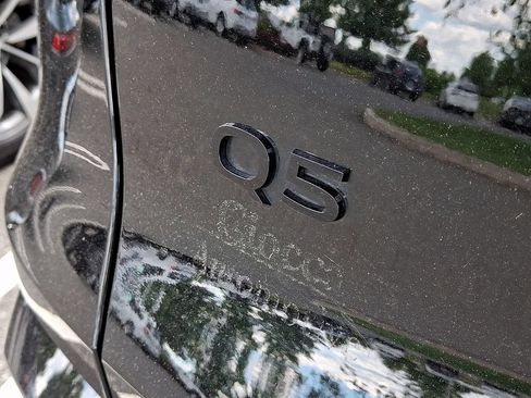 Certified 2025 Audi Q5 Premium w/ Premium Plus AWD/4WD image 34