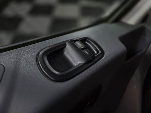 Used 2016 Ford Transit 250 130 Low Roof w/ Exterior Upgrade Package image 26