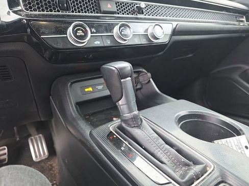 Used 2023 Honda Civic Sport image 18