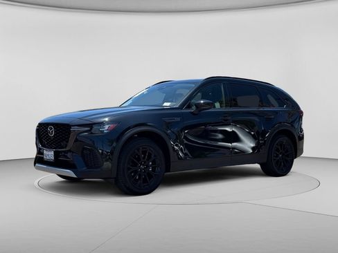 Certified 2025 MAZDA CX-70 3.3 Turbo w/ Premium Package AWD/4WD image 6
