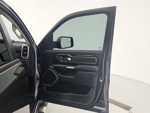 Used 2022 RAM 1500 Laramie image 25