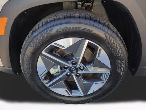 Certified 2025 Hyundai Tucson SEL image 11