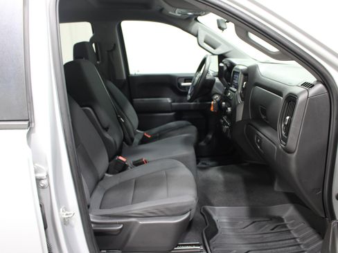 Used 2021 Chevrolet Silverado 1500 Custom AWD/4WD image 22