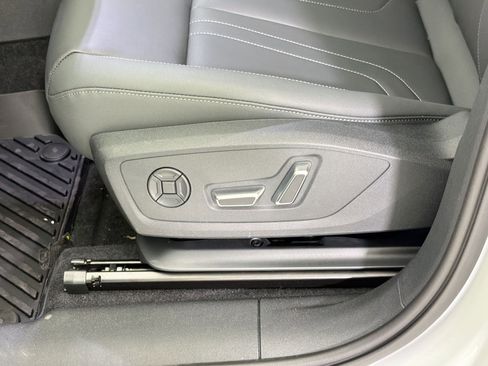 New 2026 Audi Q3 quattro 2.0T AWD/4WD image 14