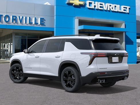 New 2027 Chevrolet Traverse LT w/ Midnight/Sport Edition FWD image 3
