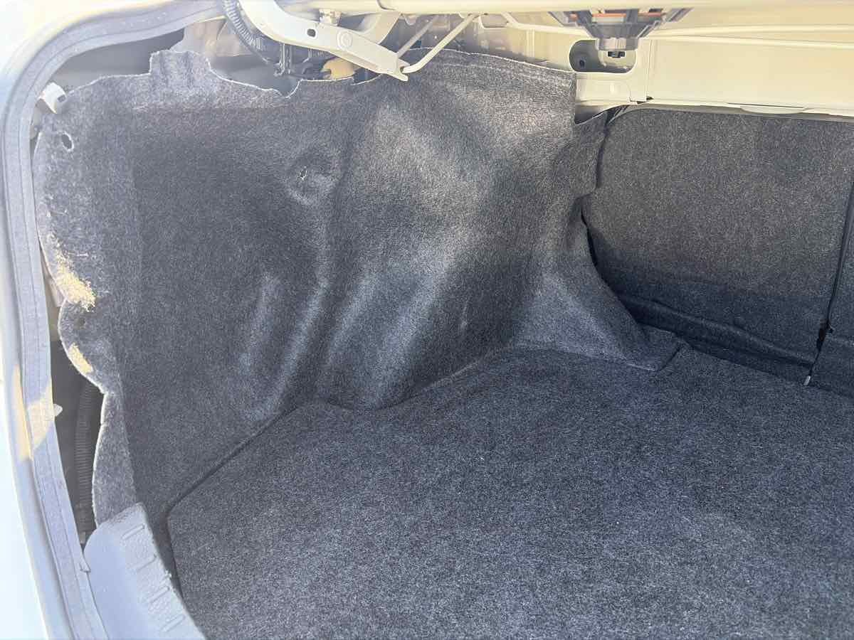 Used 2018 Toyota Corolla LE FWD image 20