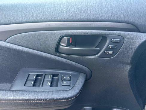 Used 2025 Honda Ridgeline TrailSport image 15
