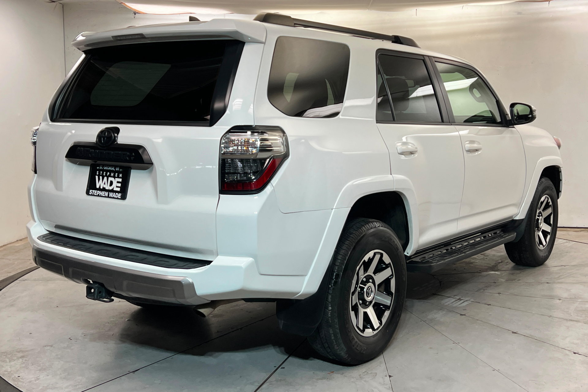 Used 2023 Toyota 4Runner TRD Off-Road Premium AWD/4WD image 6