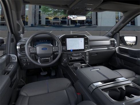 New 2025 Ford F150 Platinum w/ FX4 Off-Road Package image 9