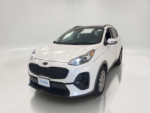 Used 2022 Kia Sportage Nightfall Edition w/ Nightfall Fwd Premium Package image 3